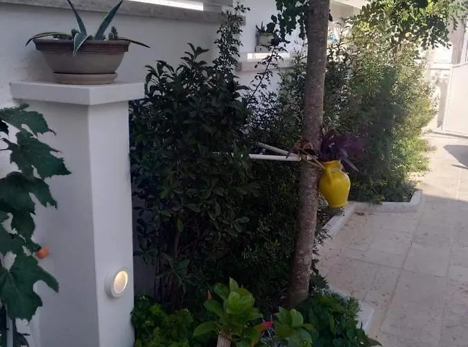 Il Giardino Del Borgo Дом отдыха Чистернино